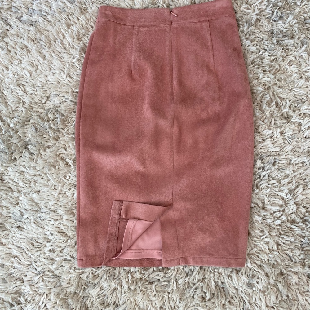 Lulus superpower blush suede pencil skirt - Picture 3 of 3